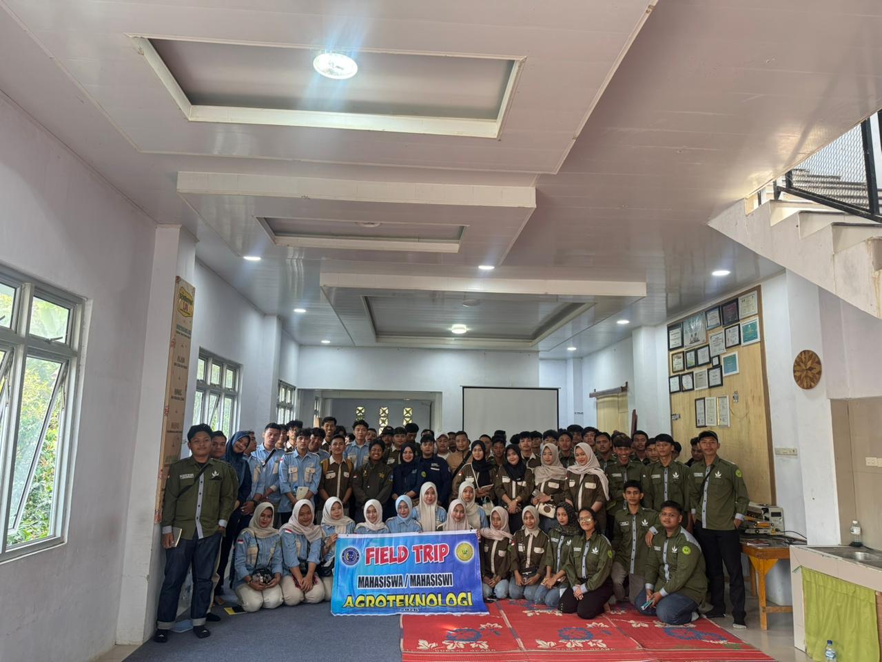 Mahasiswa Agroteknologi Semester 3 Laksanakan Studi Lapangan di Desa ...